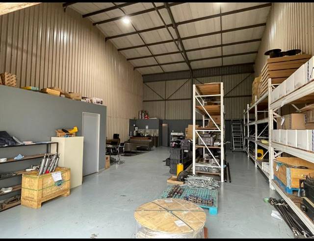 INDUSTRIAL PROPERTY TO RENT IN LYTTELTON